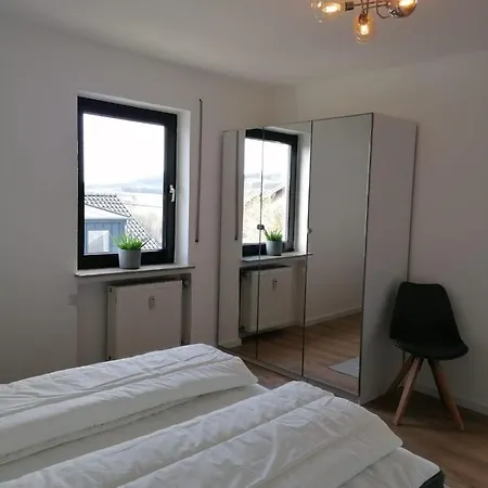 Eifelstern-Schoene Ferienwohnung Mit Balkon Kalenborn-Scheuern Exterior photo