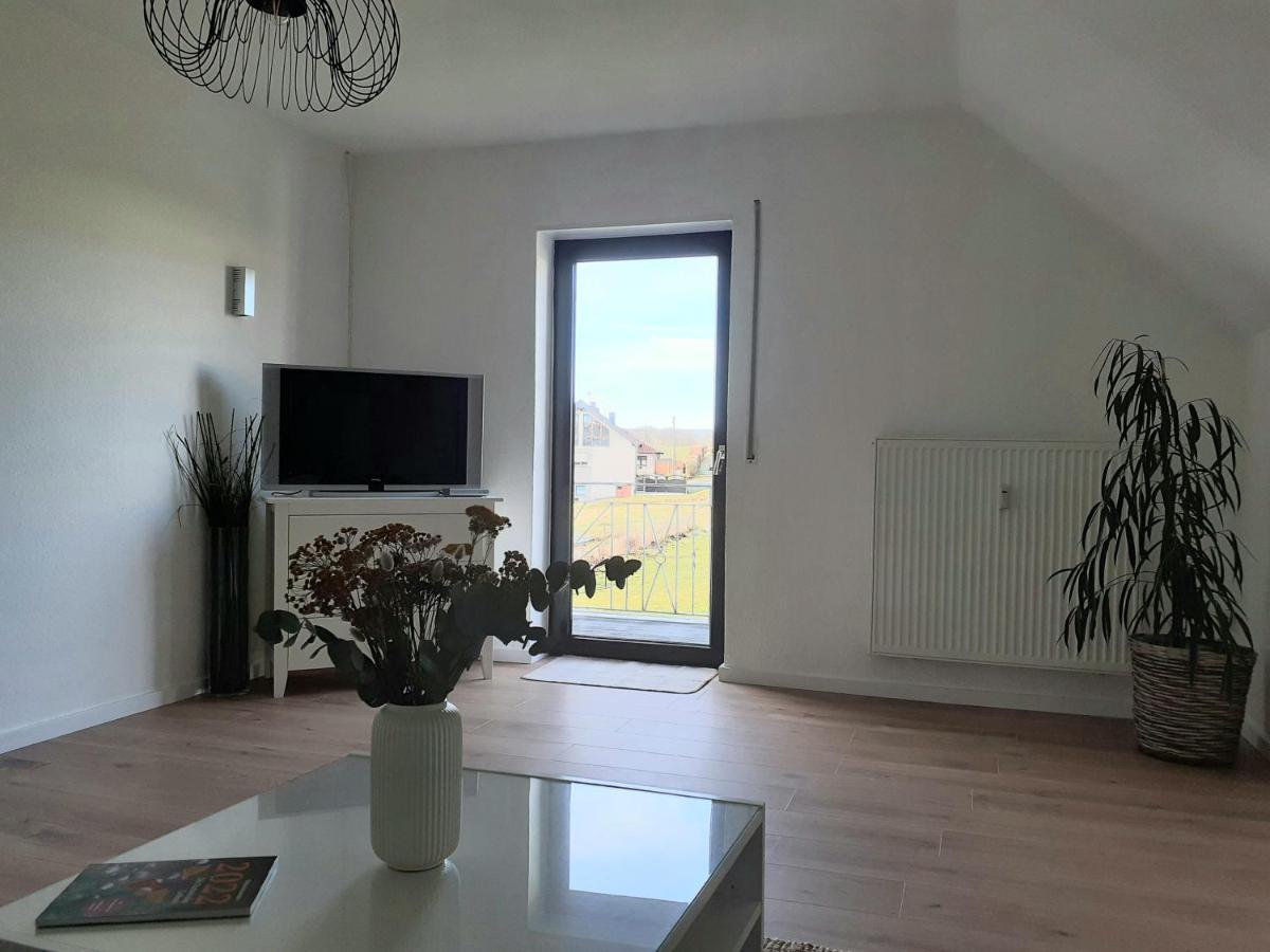 Eifelstern-schoene Mit Balkon Kalenborn-Scheuern